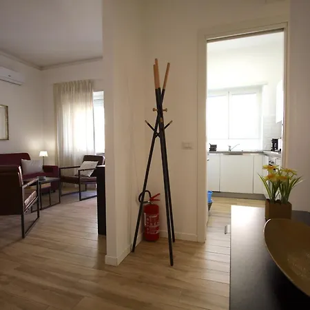 Διαμέρισμα Vigna Clara 2br House *