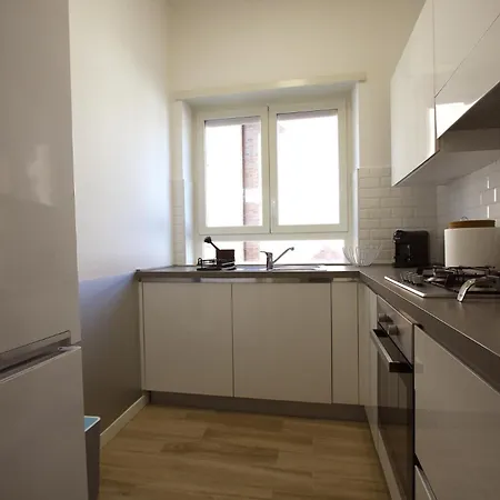 Daire Vigna Clara 2br House